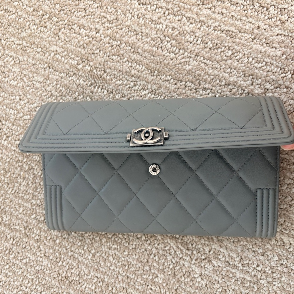 Authentic Chanel 2016 Grey Quilted Lambskin Leather Le Boy Long Snap Flap Wallet